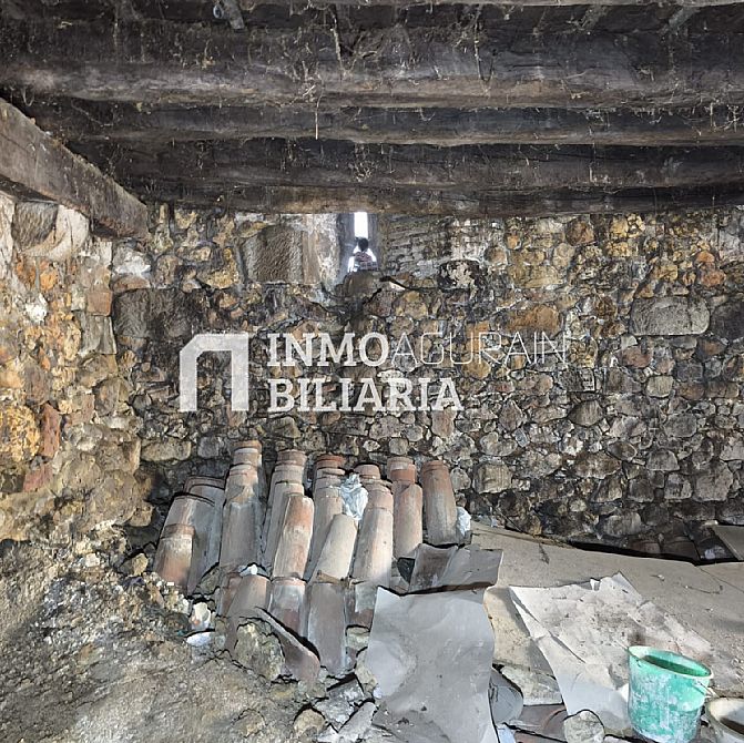 CASA A REFORMAR EN URDIAIN - 14