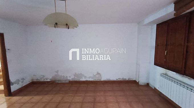Venta de casa en Villanueva de Longuida