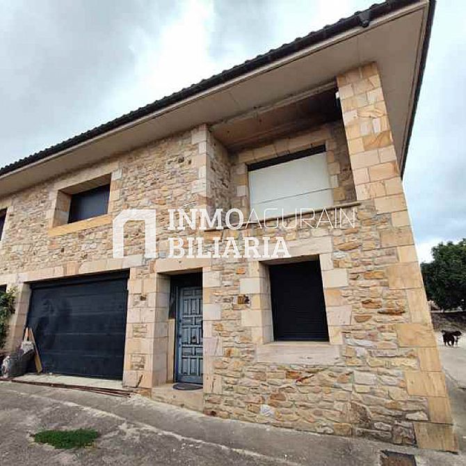 Venta&nbsp;de&nbsp;duplex&nbsp;en&nbsp;Arbulo - 1