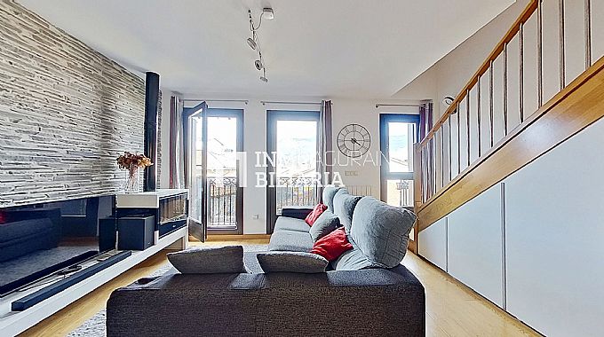 DUPLEX EN LAKUNTZA
