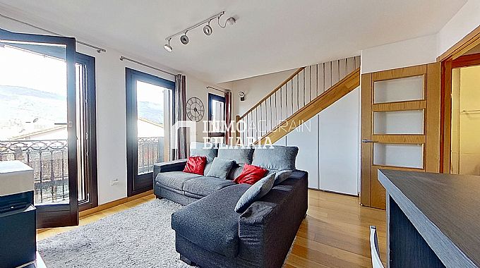 DUPLEX EN LAKUNTZA