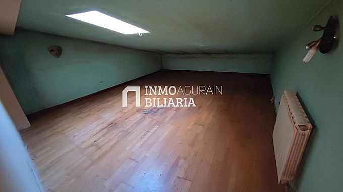 Venta de duplex en Oyon