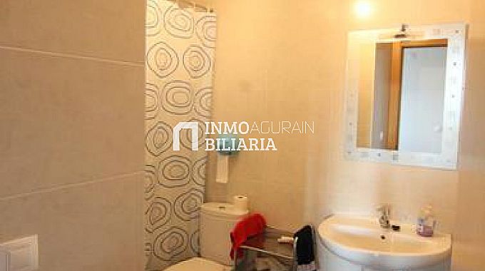 VENTA DE DUPLEX VPO EN AGURAIN