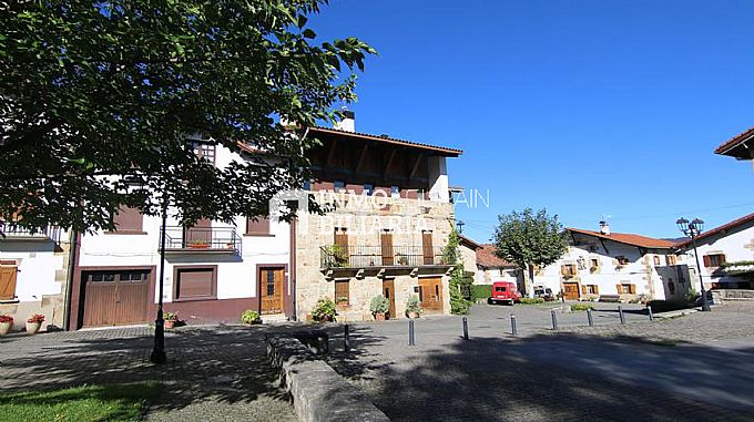 DUPLEX EN BRUTO EN URDIAIN