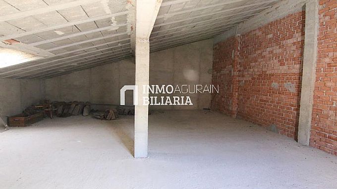 DUPLEX EN BRUTO EN URDIAIN