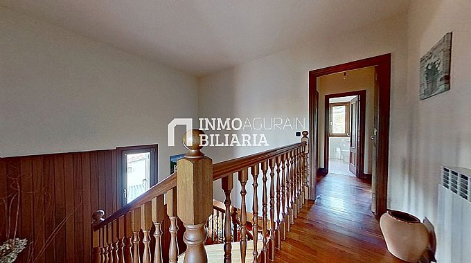 VIVIENDA DUPLEX Y GARAJE