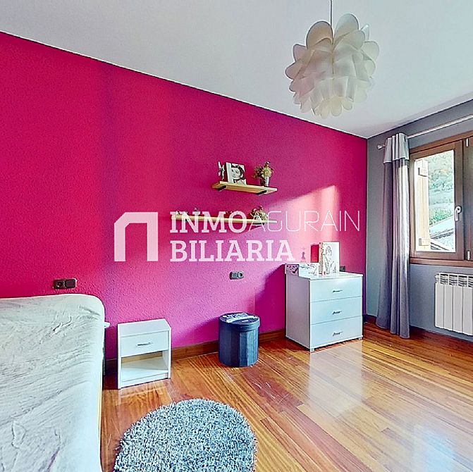 VIVIENDA DUPLEX Y GARAJE - 12