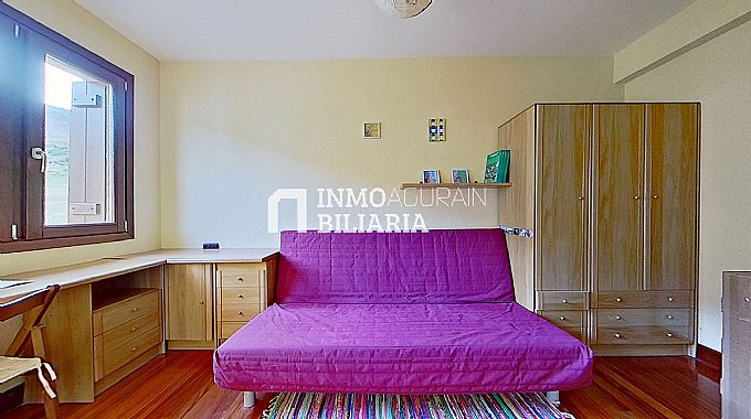 VIVIENDA DUPLEX Y GARAJE