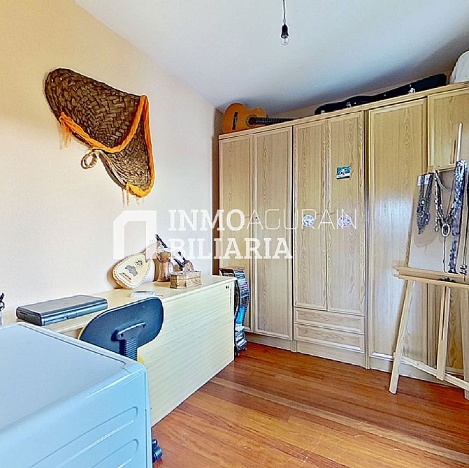 VIVIENDA DUPLEX Y GARAJE - 24