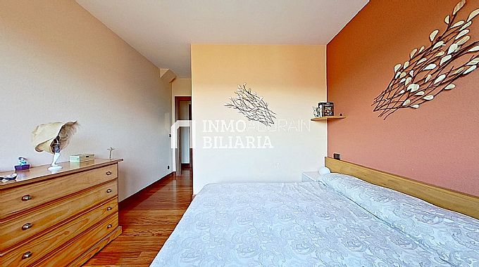 VIVIENDA DUPLEX Y GARAJE