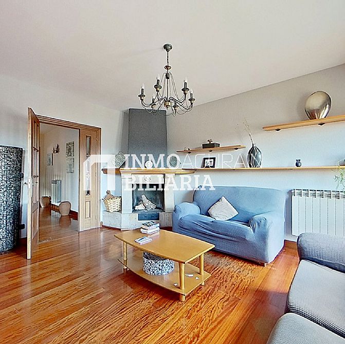 VIVIENDA DUPLEX Y GARAJE - 42