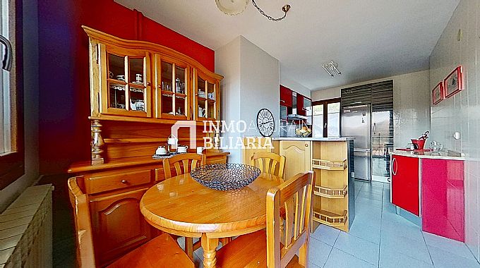 VIVIENDA DUPLEX Y GARAJE