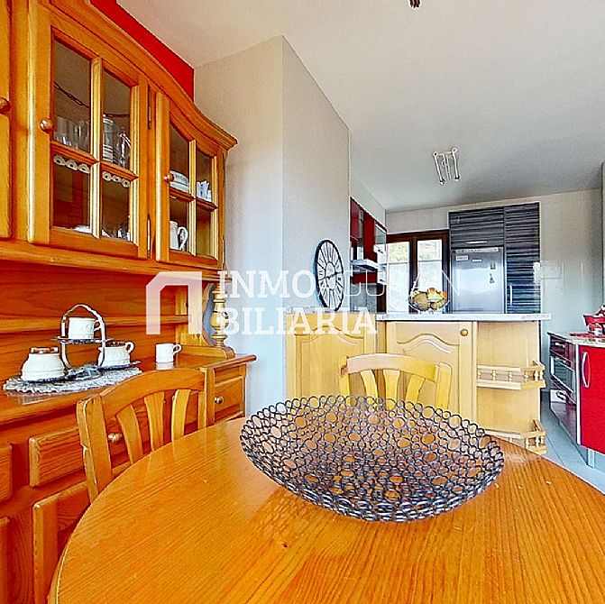 VIVIENDA DUPLEX Y GARAJE - 46