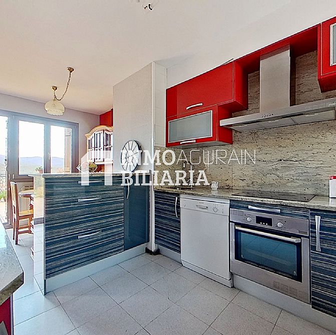 VIVIENDA DUPLEX Y GARAJE - 50