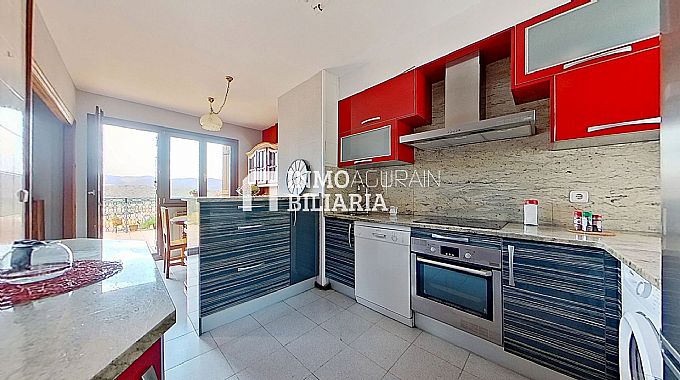 VIVIENDA DUPLEX Y GARAJE