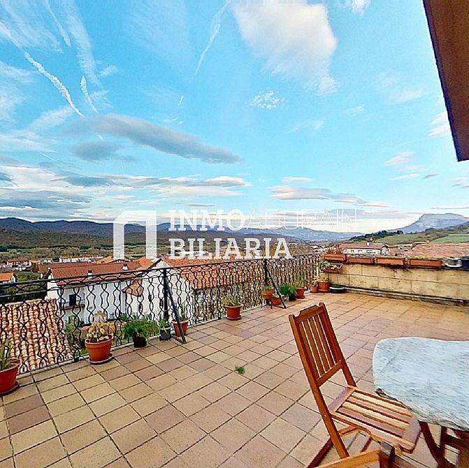 VIVIENDA DUPLEX Y GARAJE - 56