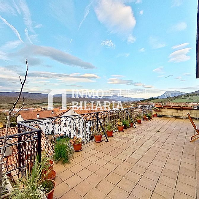 VIVIENDA DUPLEX Y GARAJE - 58