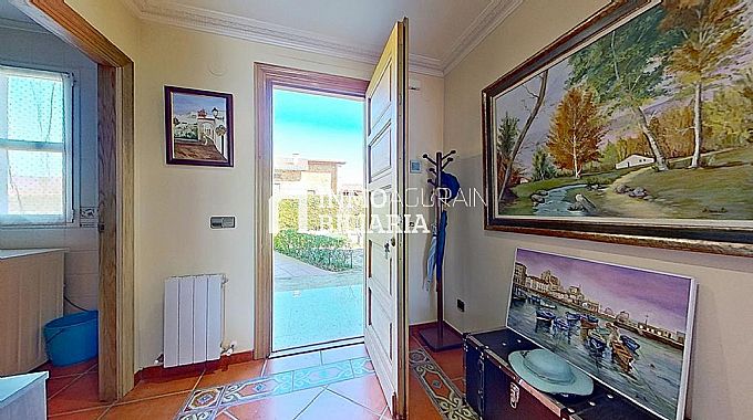 VENTA DE ESPECTACULAR CHALET EN LARREA (ALAVA)