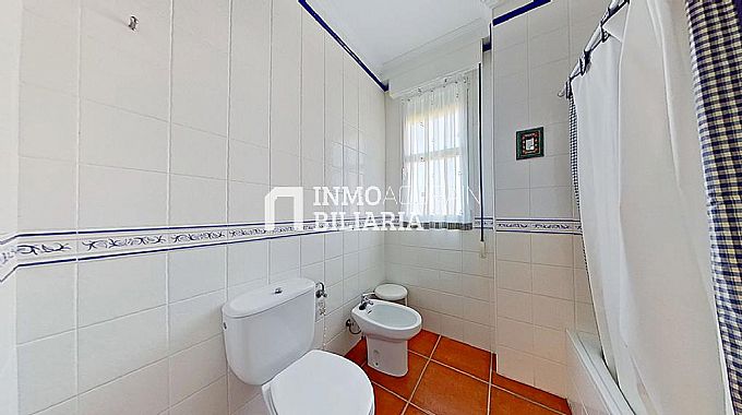 VENTA DE ESPECTACULAR CHALET EN LARREA (ALAVA)