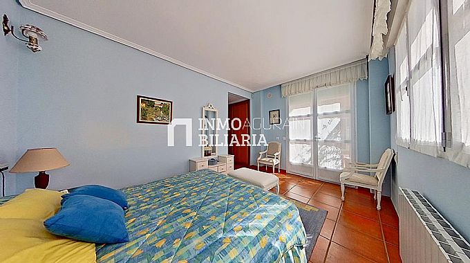 VENTA DE ESPECTACULAR CHALET EN LARREA (ALAVA)