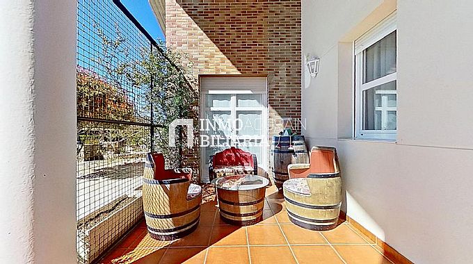 VENTA DE ESPECTACULAR CHALET EN LARREA (ALAVA)