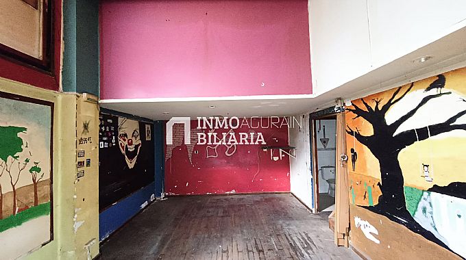 LOCAL EN ESQUINA EN CALLE ERKUDEN DE ALTSASU ALSASUA