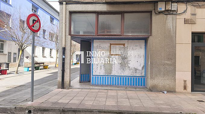 LOCAL EN ESQUINA EN CALLE ERKUDEN DE ALTSASU ALSASUA
