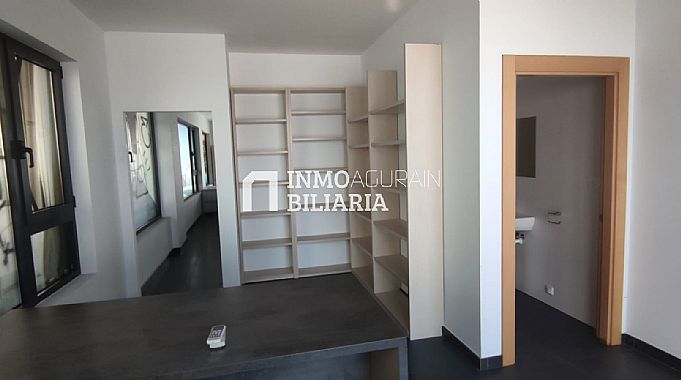 Venta de local comercial en Ansoain
