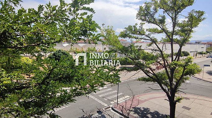 Venta de local comercial en Ansoain