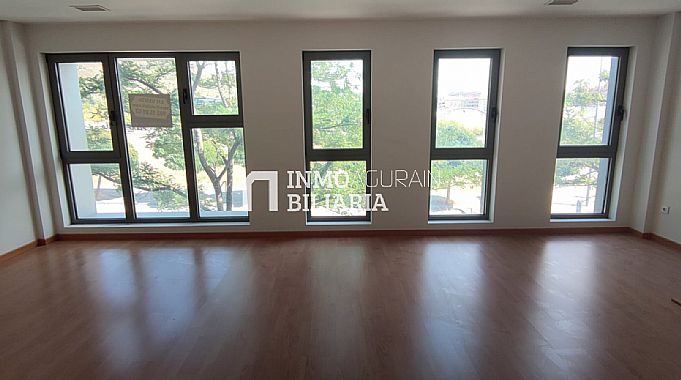 Venta de local comercial en Ansoain