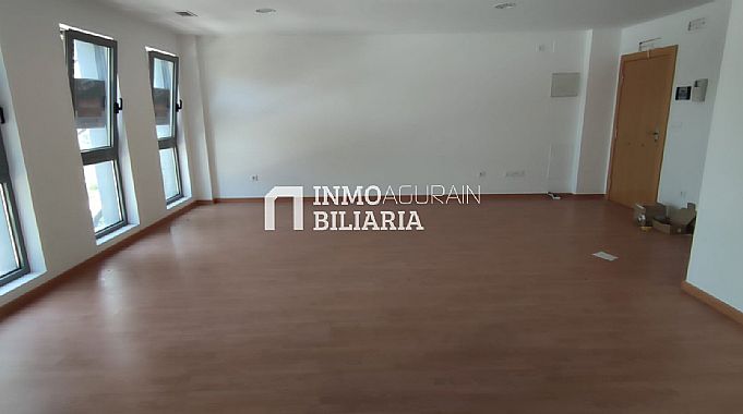 OFICINA EN CALLE BERRIOZAR DE ANSOAIN