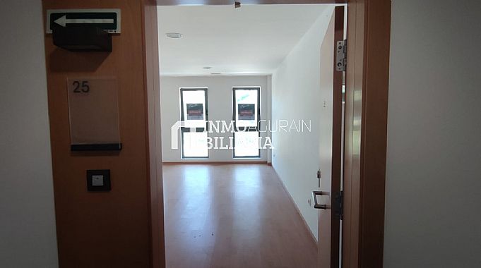 OFICINA EN CALLE BERRIOZAR DE ANSOAIN
