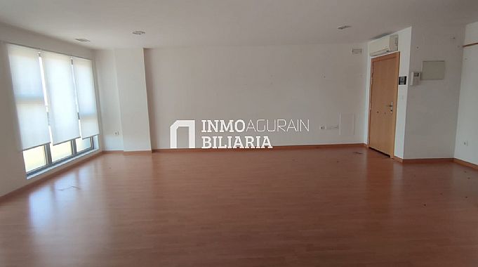 SE VENDE OFICINA EN CALLE BERRIOZAR DE ANSOAIN