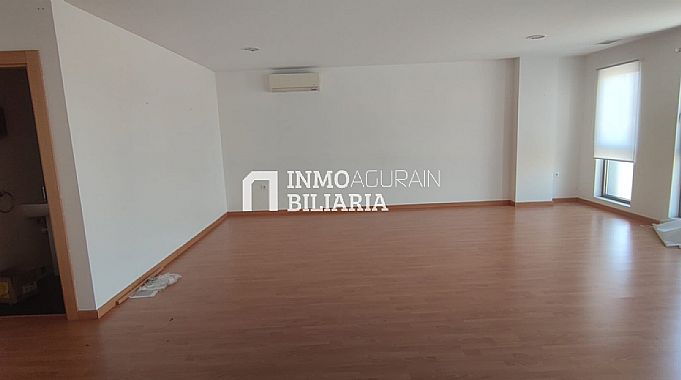 SE VENDE OFICINA EN CALLE BERRIOZAR DE ANSOAIN