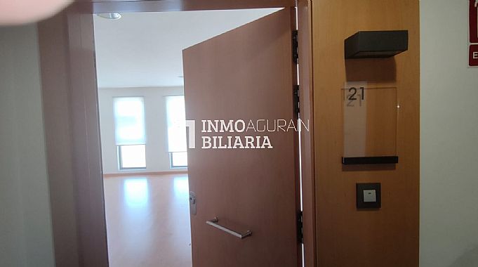 SE VENDE OFICINA EN CALLE BERRIOZAR DE ANSOAIN