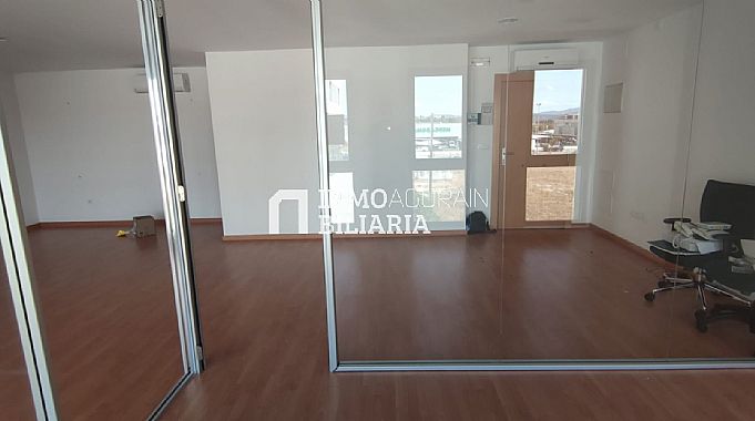SE VENDE OFICINA EN CALLE BERRIOZAR DE ANSOAIN