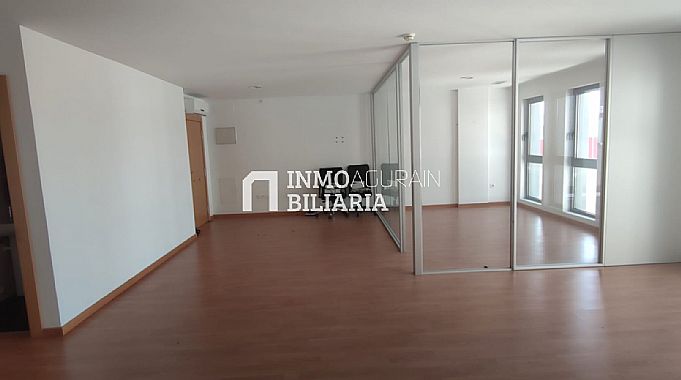 SE VENDE OFICINA EN CALLE BERRIOZAR DE ANSOAIN