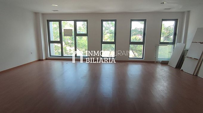 SE VENDE OFICINA EN CALLE BERRIOZAR DE ANSOAIN