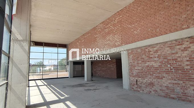 Venta de local comercial en Berrioplano