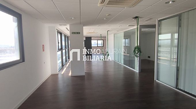 Venta de local comercial en Berrioplano