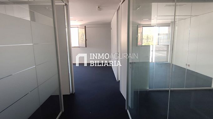 OFICINA PLANTA ENTERA BERRIOPLANO