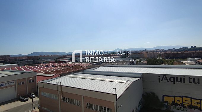 OFICINA PLANTA ENTERA BERRIOPLANO
