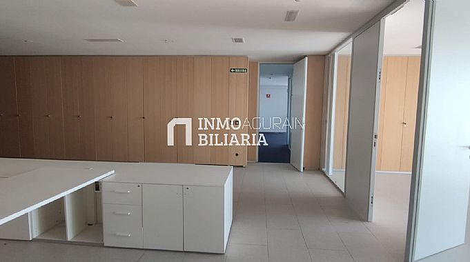 OFICINA PLANTA ENTERA BERRIOPLANO