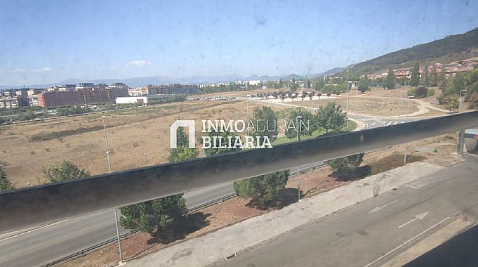 OFICINA PLANTA ENTERA BERRIOPLANO