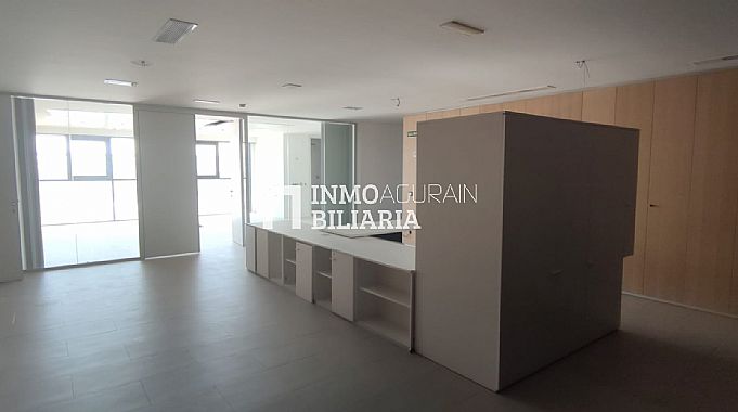 OFICINA PLANTA ENTERA BERRIOPLANO