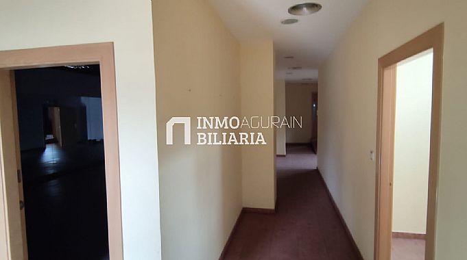 Venta de local comercial en Berriozar