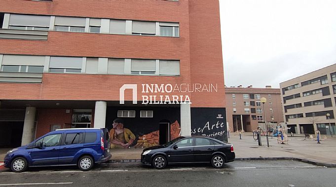 Venta de local comercial en Berriozar