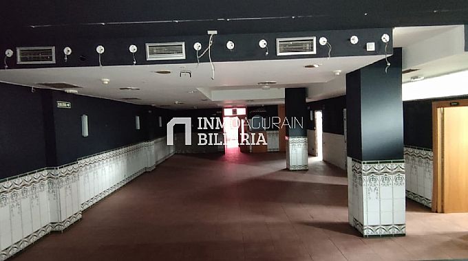 Venta de local comercial en Berriozar
