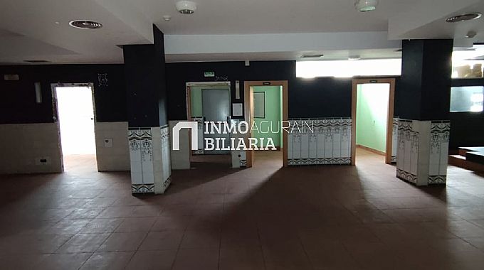 Venta de local comercial en Berriozar