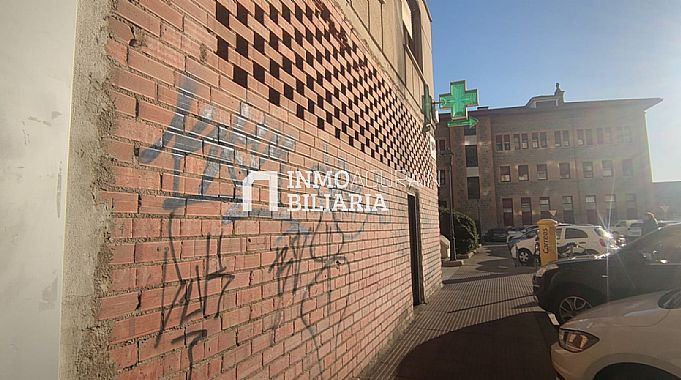 Venta de local comercial en Burlada